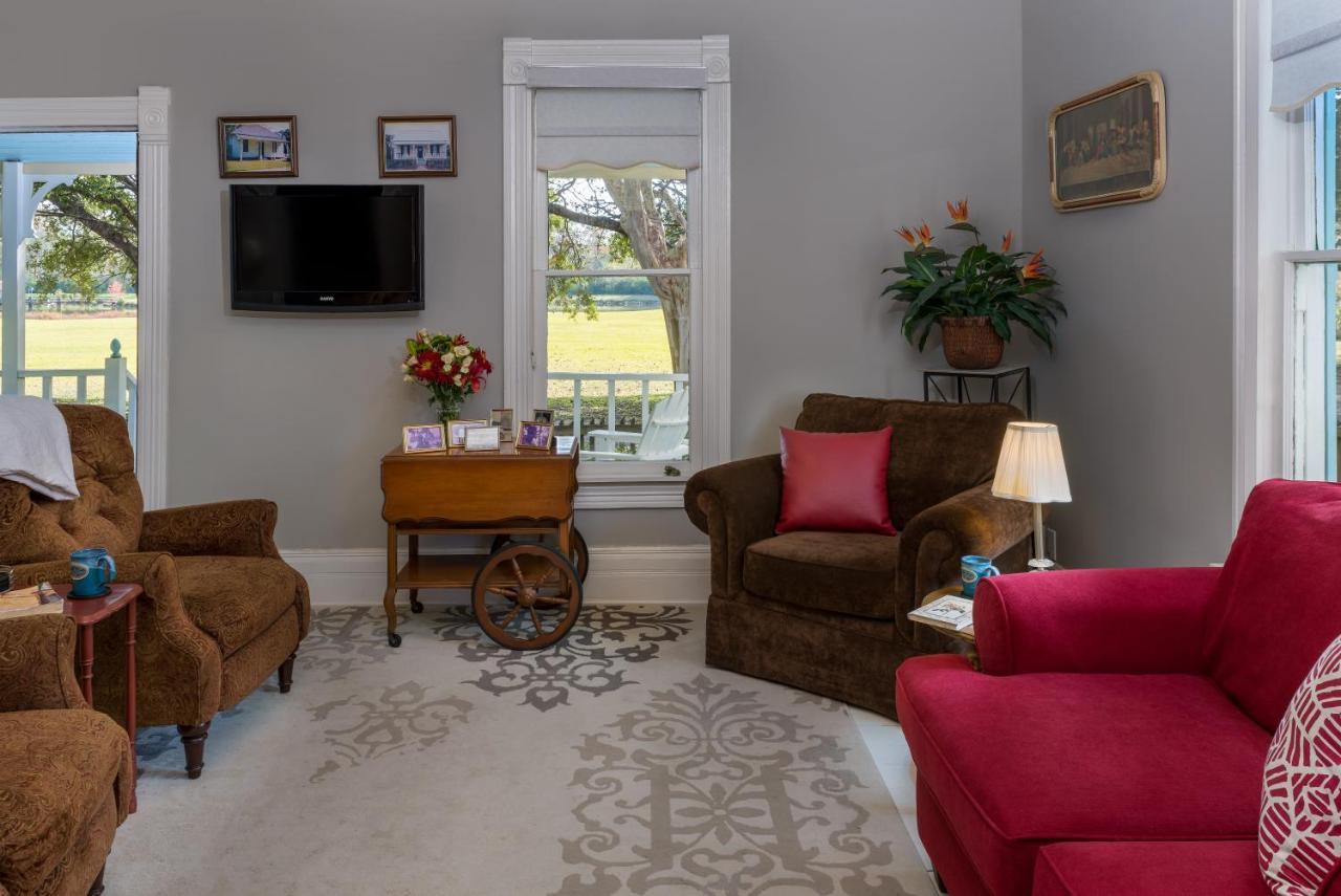 Maison D'Memoire Bed & Breakfast Cottages Rayne Exterior foto